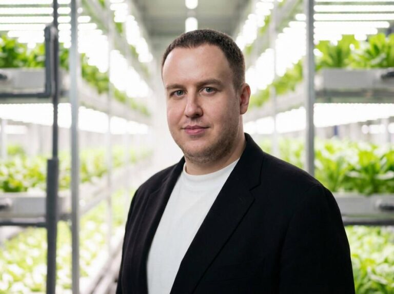 Никита Румянцев рассказал, как за семь лет развивал агробиотехнологический кластер SkyFarm Никита Румянцев рассказал, как за семь лет развивал агробиотехнологический кластер SkyFarm